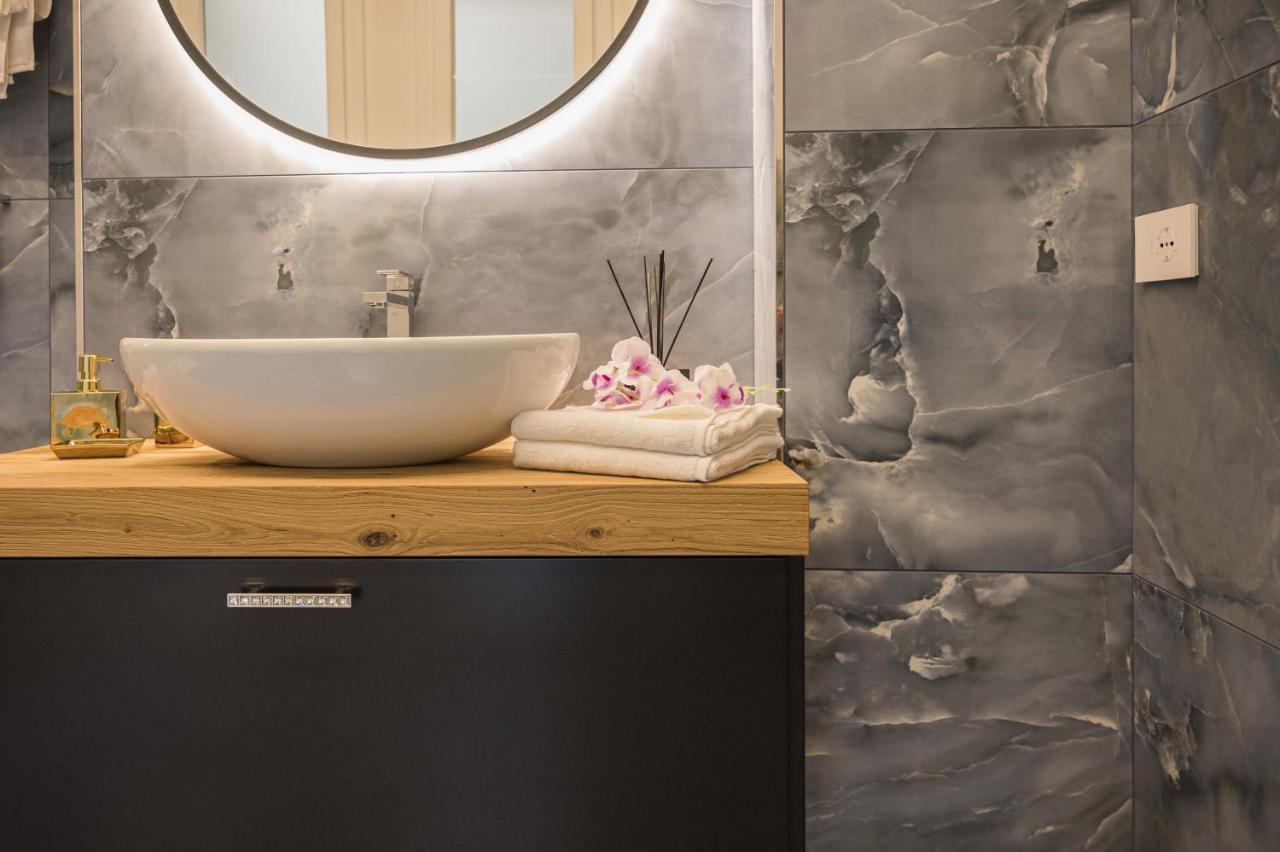 Vipverona Luxury Apartment - Royal Welcome Exteriér fotografie